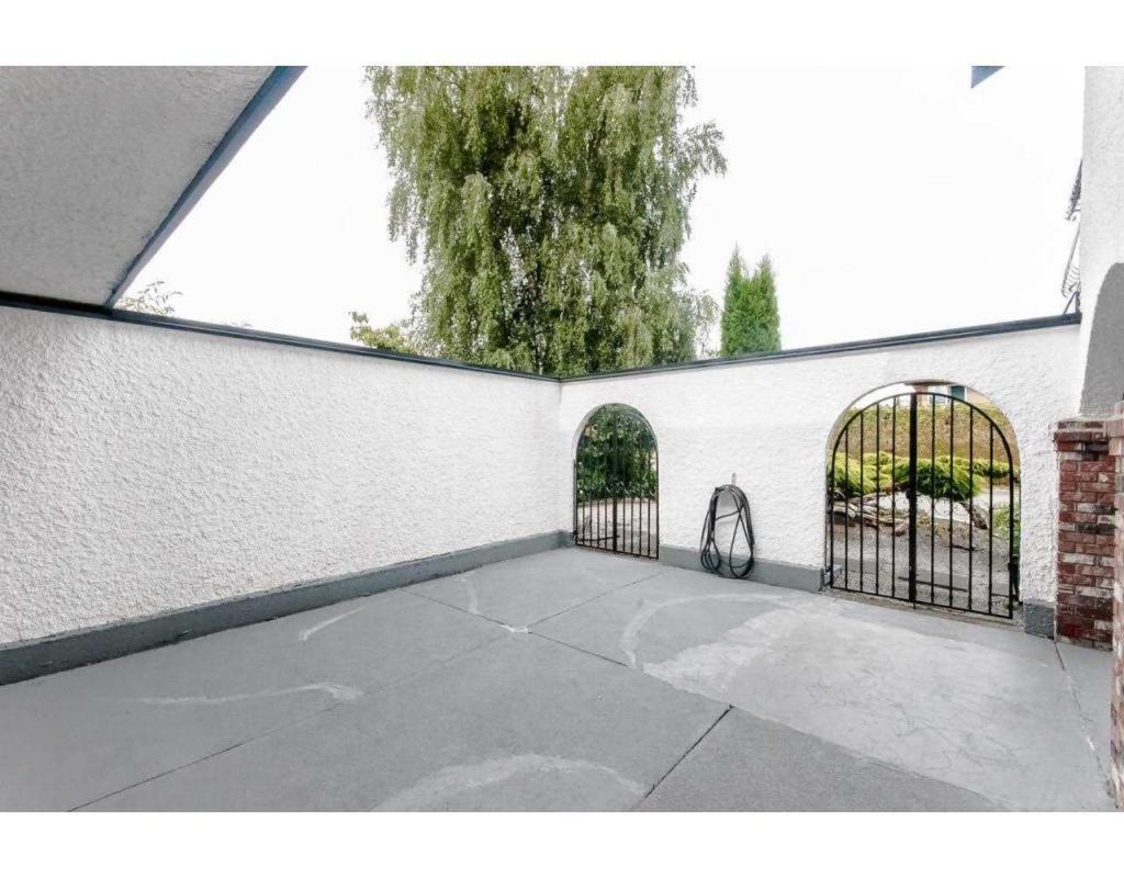 Private Suite With Private Entrance King Bed Richmond Exterior foto